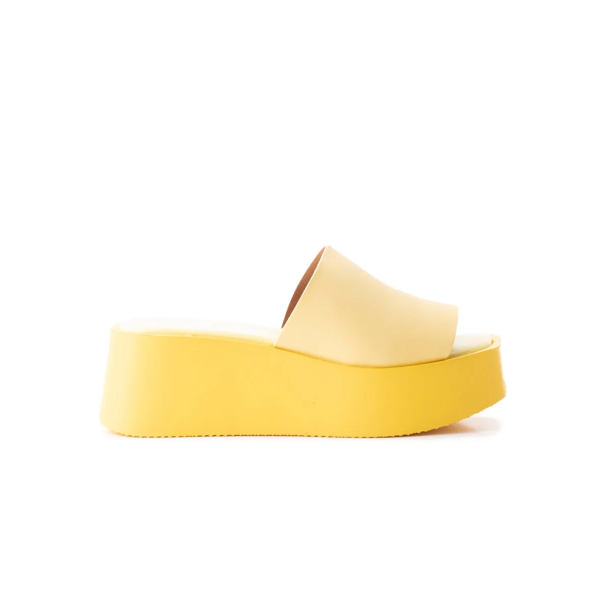 Bologna Yellow Leather sold by L'Intervalle