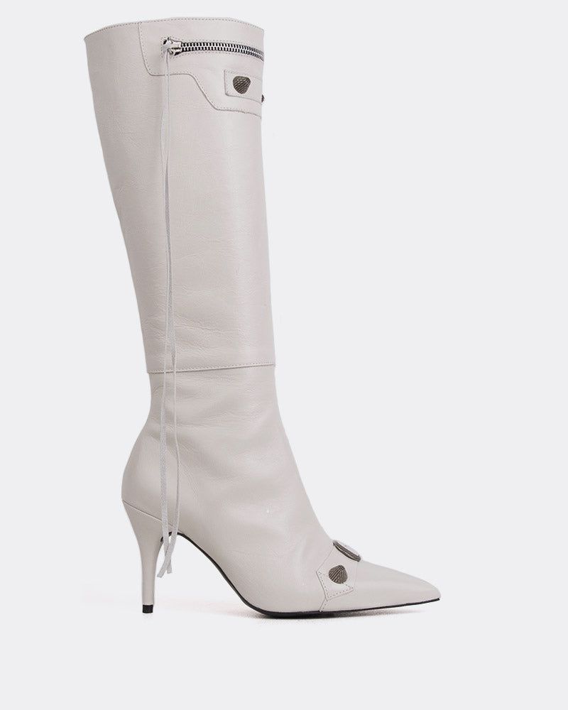 Beyonce Off White Leather sold by L'Intervalle