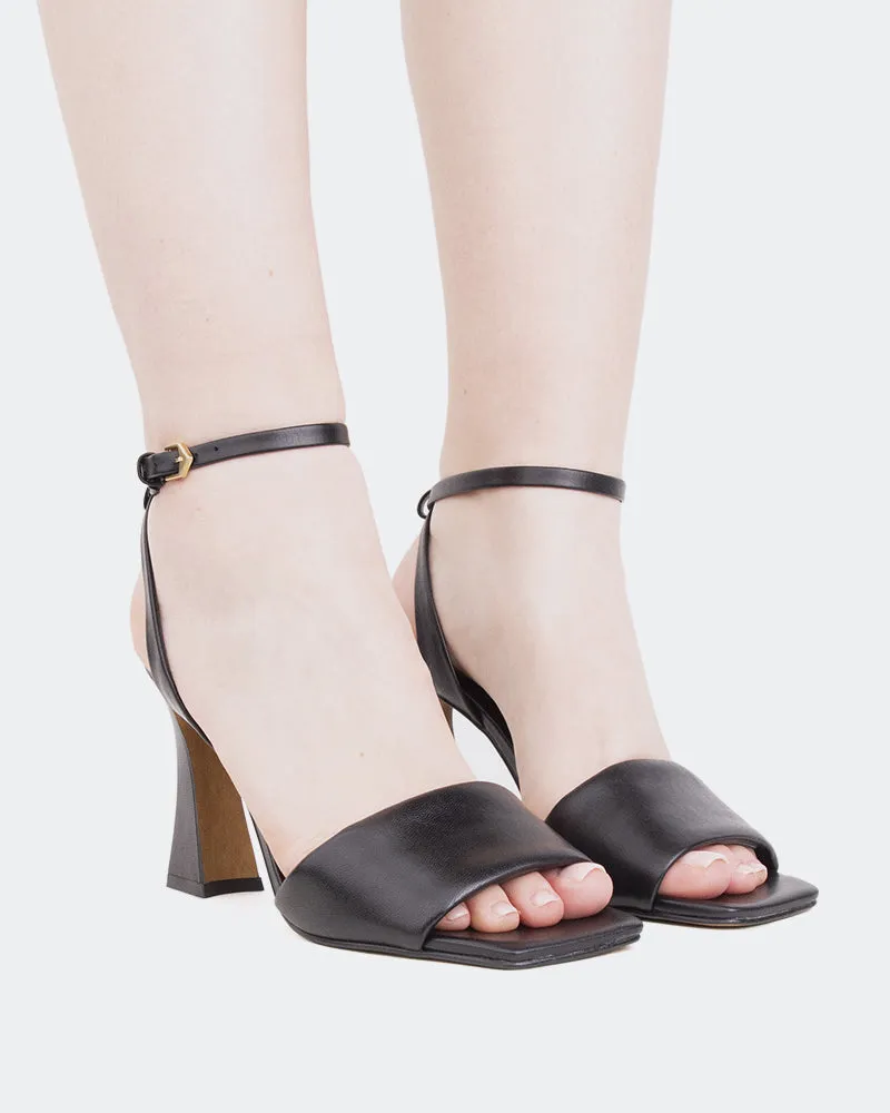 Flavia Black Leather sold by L'Intervalle product image thumbnail 2