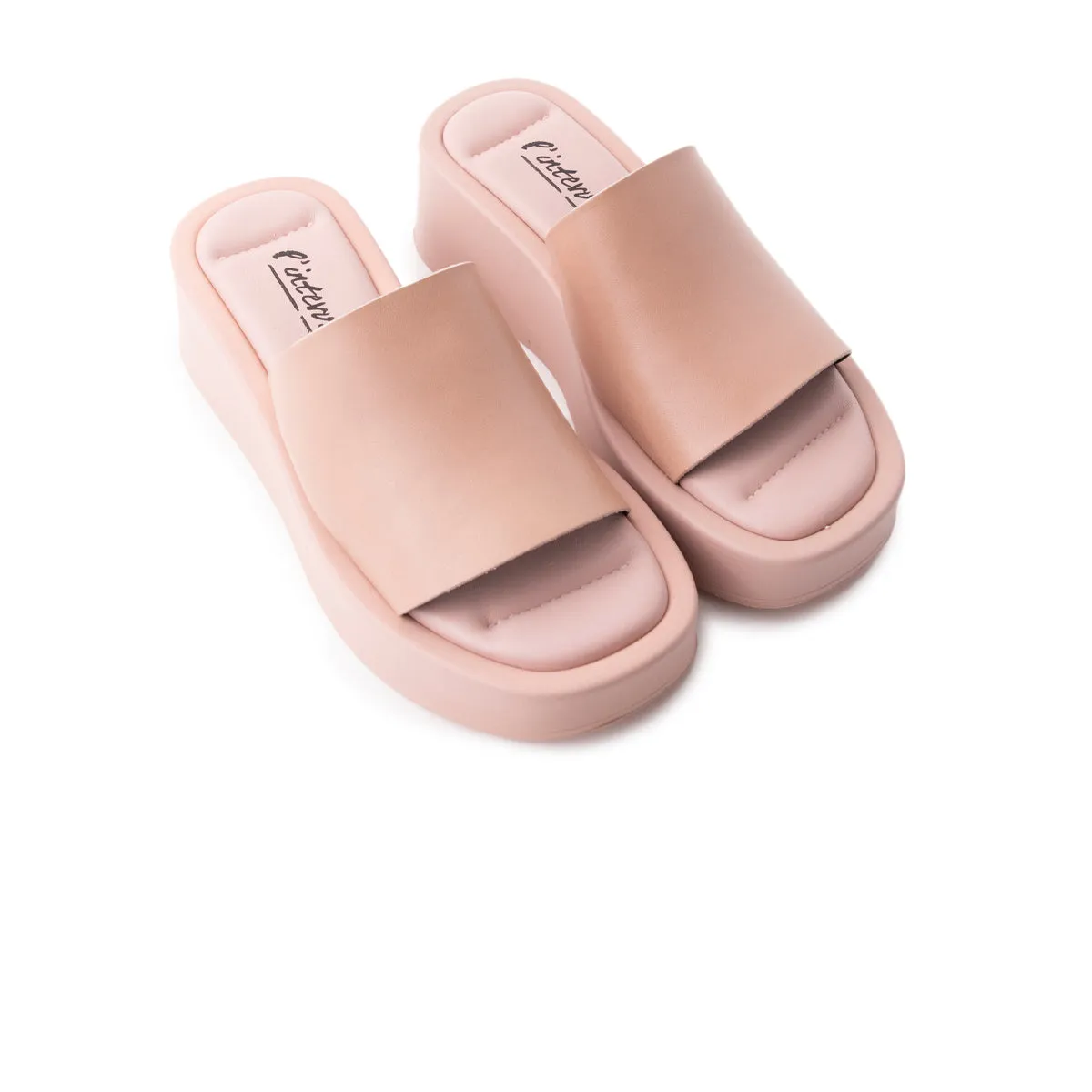 Lovely Pink Leather sold by L'Intervalle product image thumbnail 2