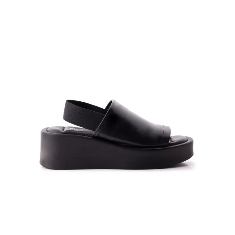 Shima Black Leather sold by L'Intervalle