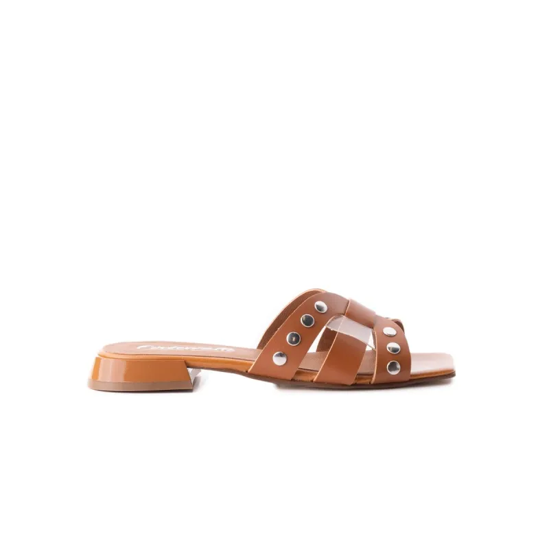 Corso Tan Leather sold by L'Intervalle