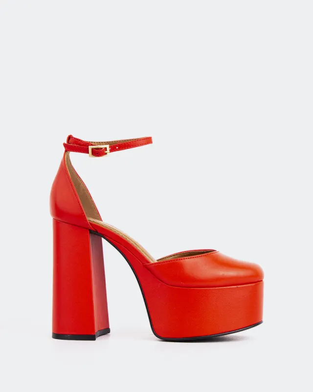 Chianti Red Leather sold by L'Intervalle