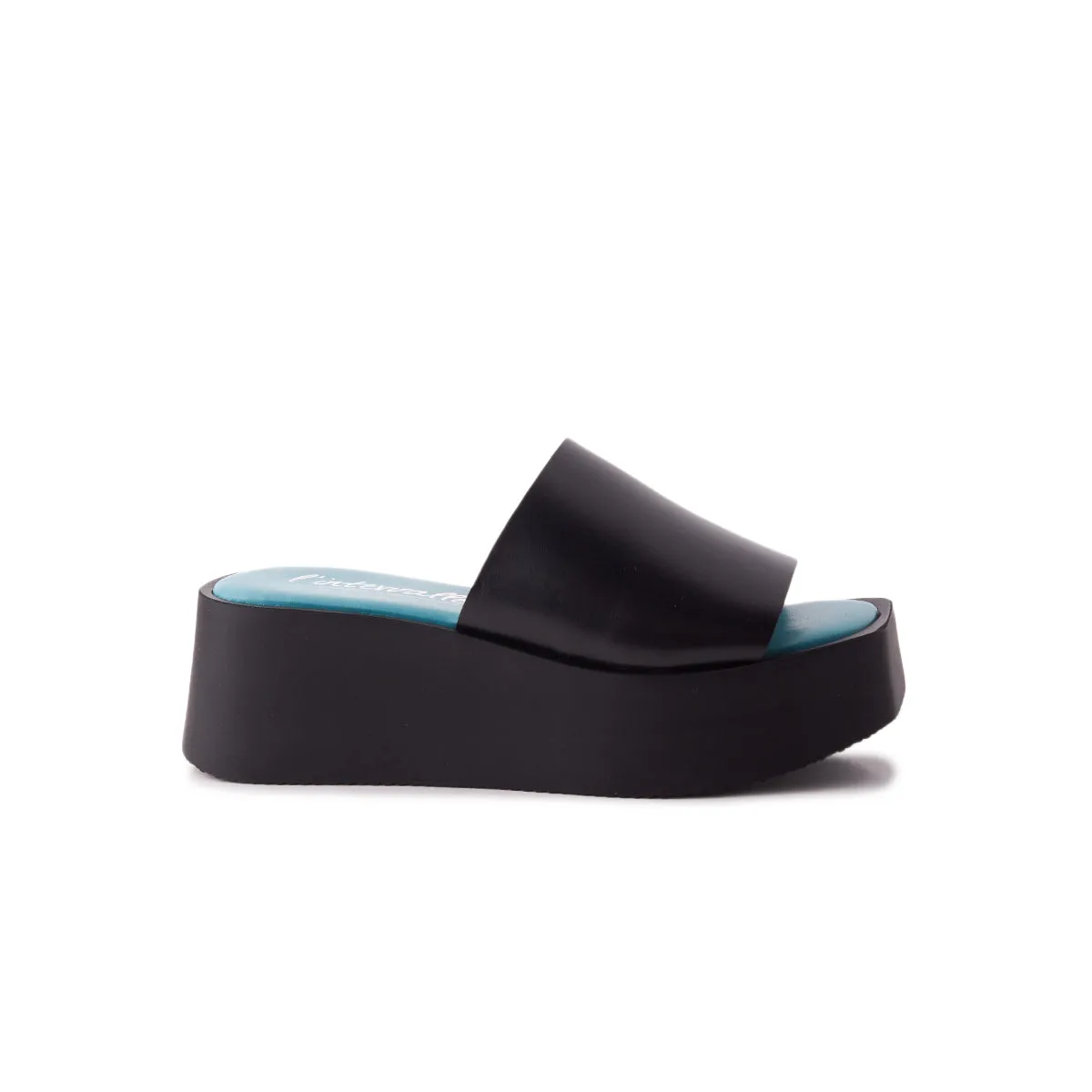 Bologna Black Leather sold by L'Intervalle