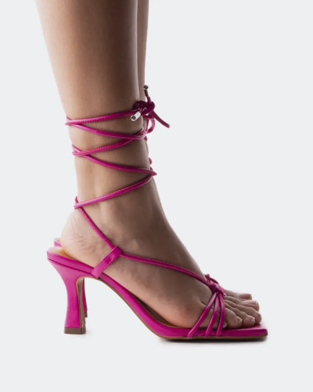 Manola Fuchsia Leather sold by L'Intervalle