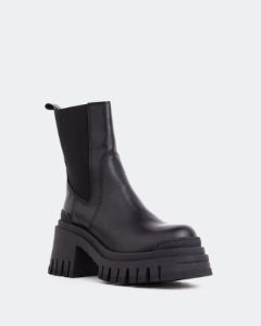 Moose Black Leather sold by L'Intervalle