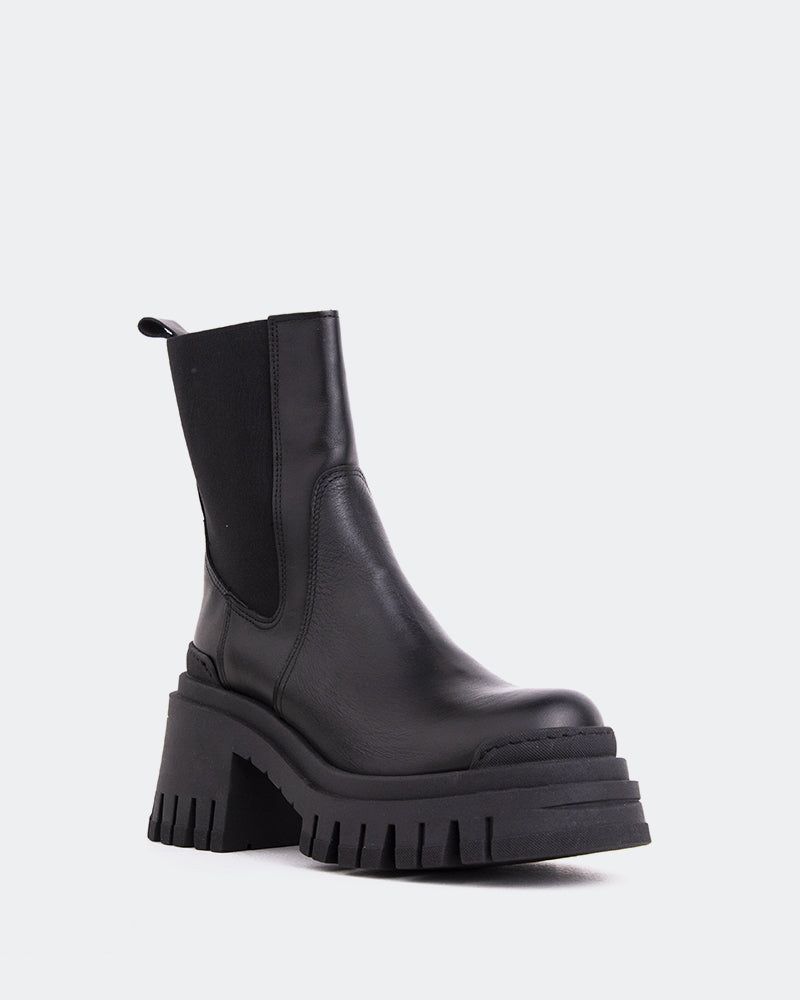 Moose Black Leather sold by L'Intervalle product image thumbnail 2