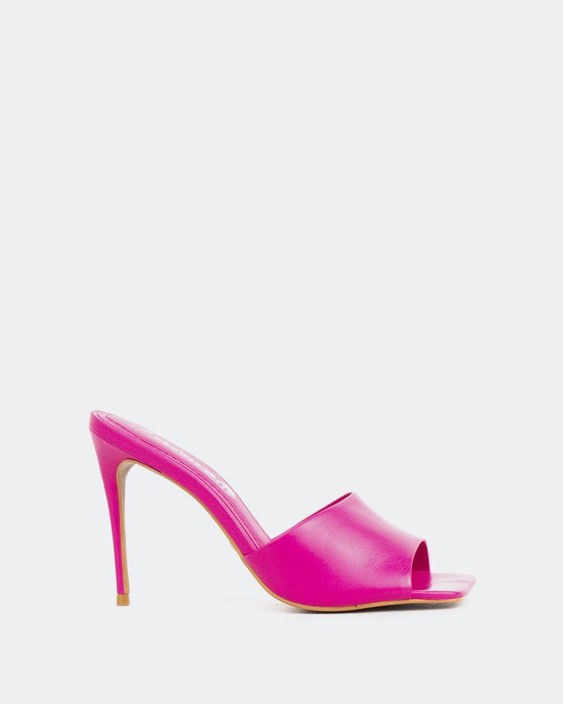 Fuego Fucshia Leather sold by L'Intervalle