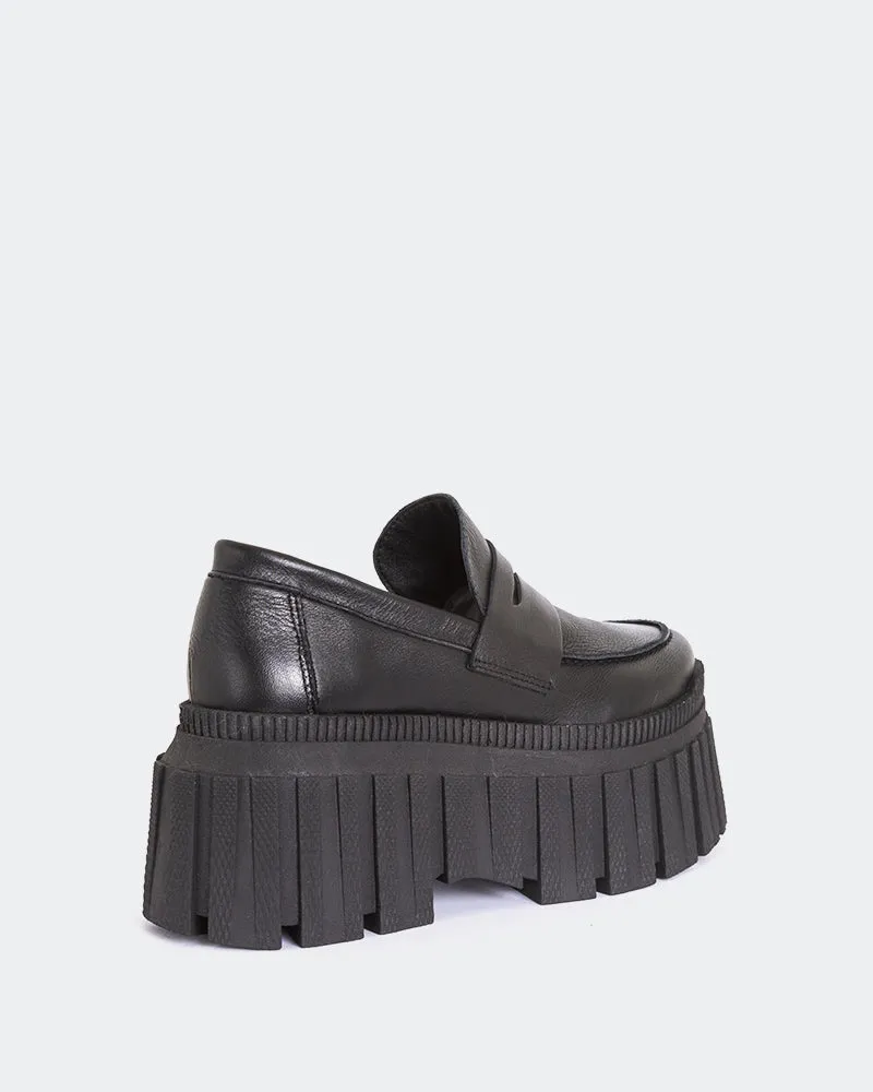 Leiza Black Leather sold by L'Intervalle product image thumbnail 3