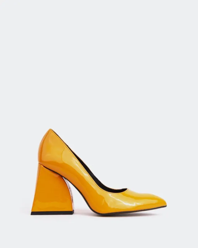 Sioux Orange Patent sold by L'Intervalle