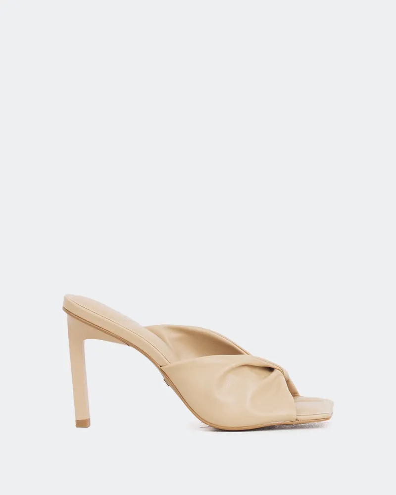 Paqueta, Camel Leather/Cuir Chameau sold by L'Intervalle