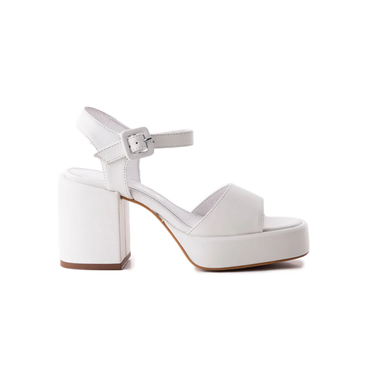 Marim White Leather sold by L'Intervalle