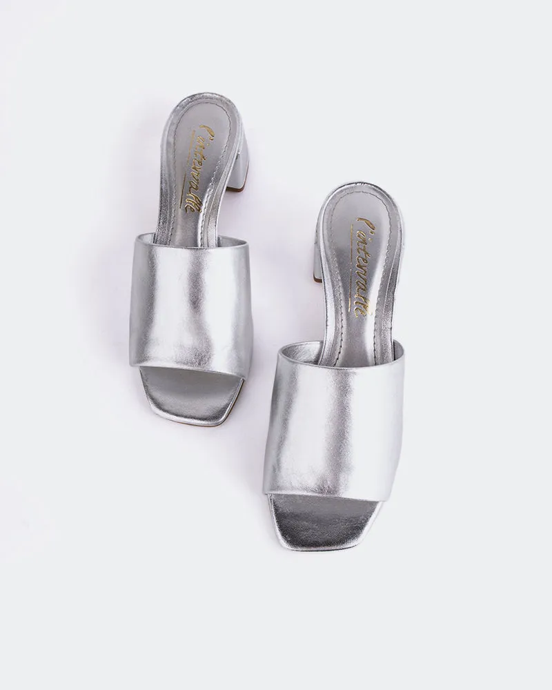 Fortunata Silver Metal sold by L'Intervalle