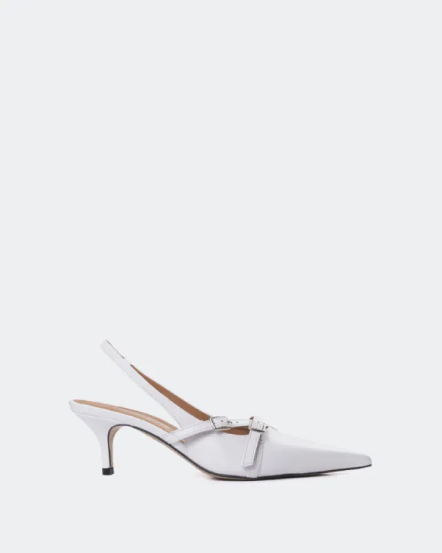 Montrose White Leather sold by L'Intervalle
