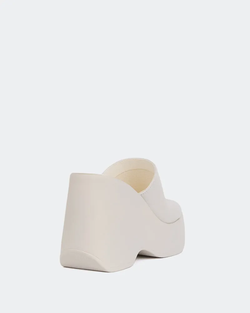 Moss Off White Leather sold by L'Intervalle product image thumbnail 3