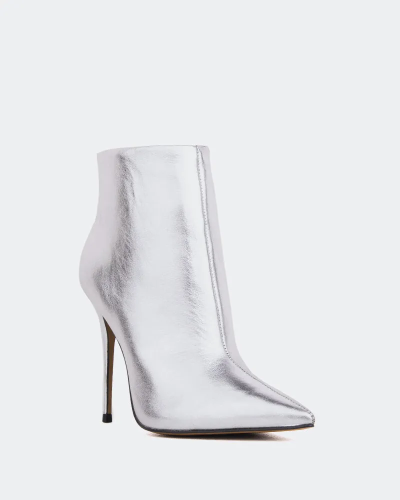 Beauty Silver Metal sold by L'Intervalle product image thumbnail 2