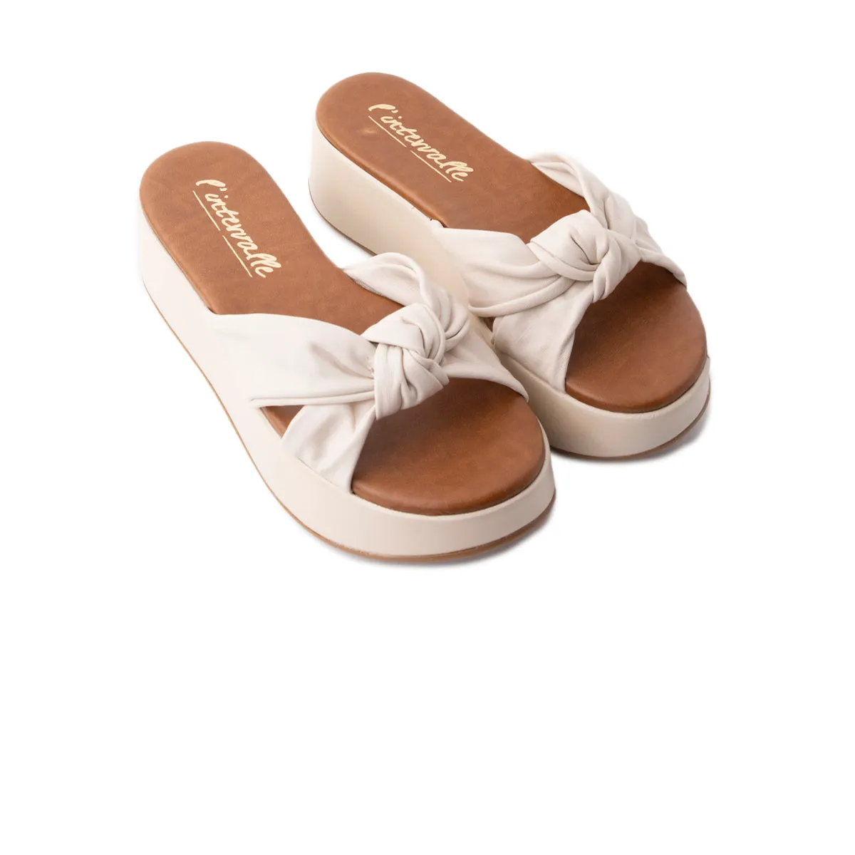 Nicaragua Cream Leather sold by L'Intervalle product image thumbnail 2