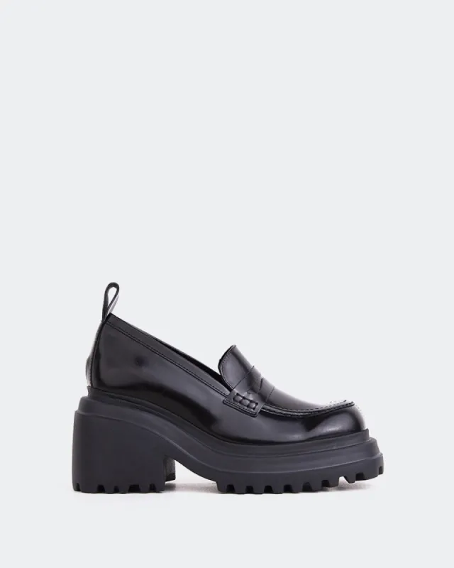 Legend Black Leather sold by L'Intervalle