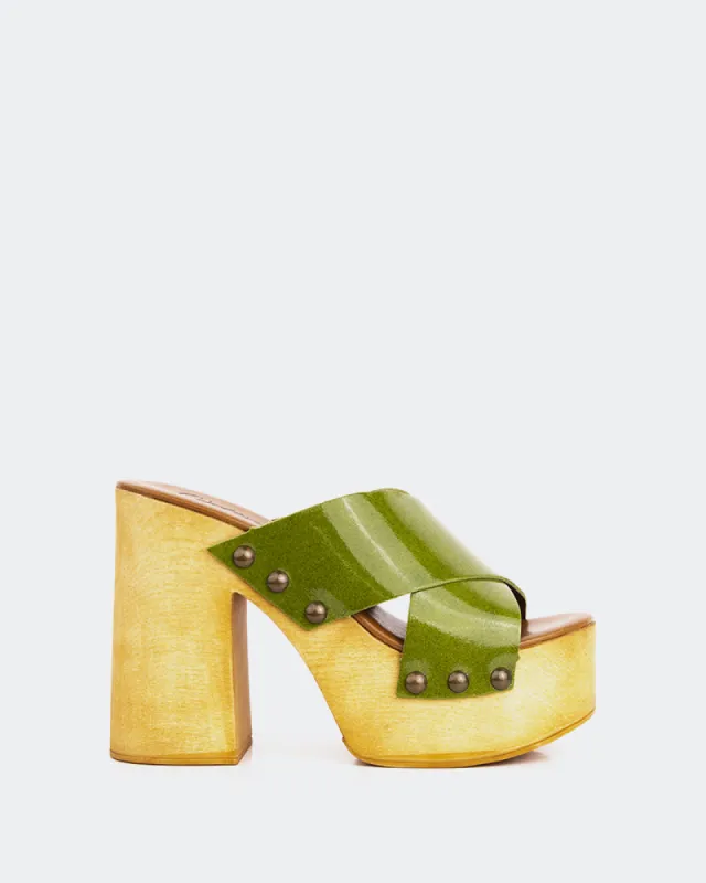 Twist Green Leather sold by L'Intervalle