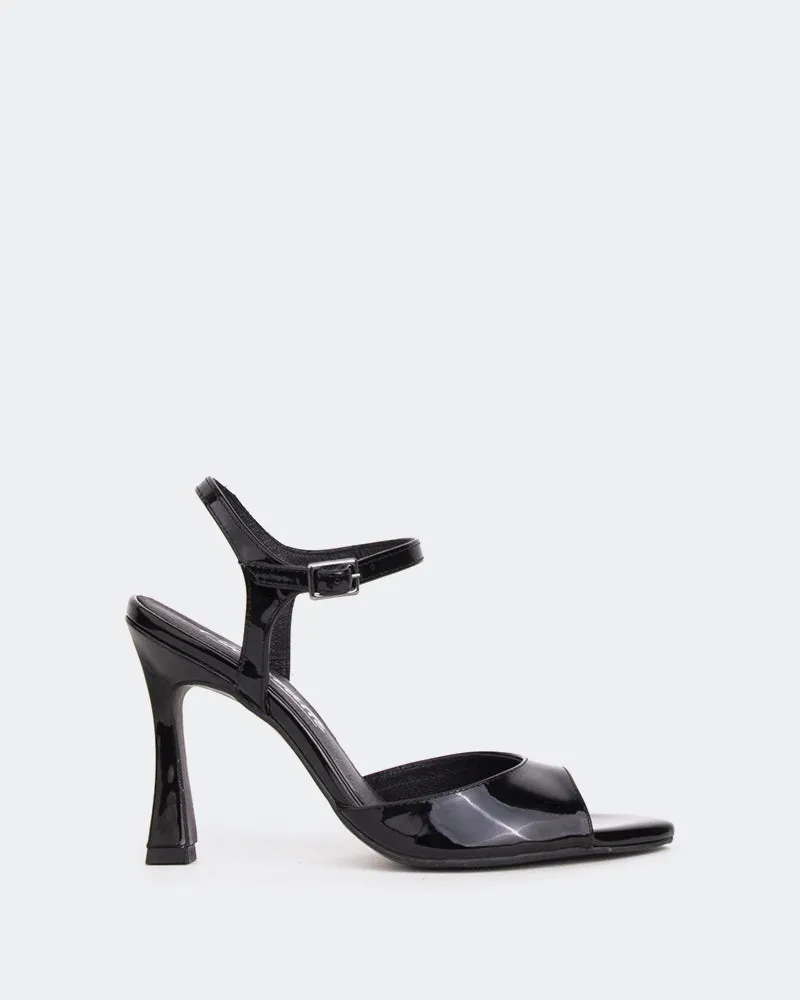 Miracle Black Patent/Vernis Noir sold by L'Intervalle