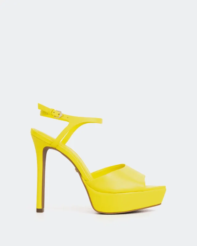 Cavo Yellow Leather sold by L'Intervalle
