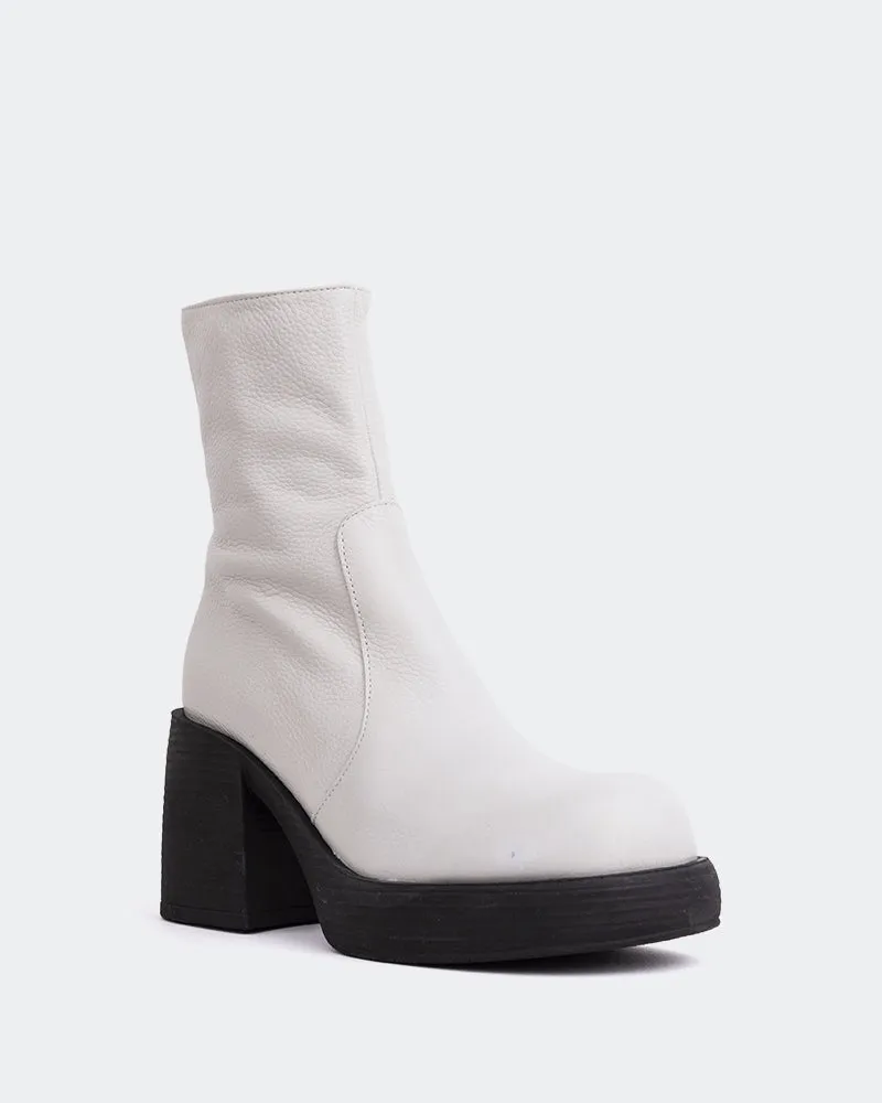 Chamonix Off White Leather sold by L'Intervalle product image thumbnail 2