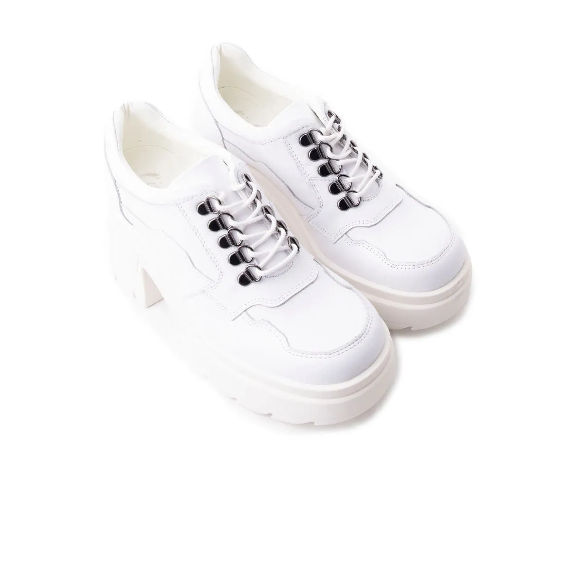 Rowdy White Leather sold by L'Intervalle product image thumbnail 2