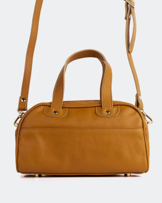 Cruise Tan Leather sold by L'Intervalle