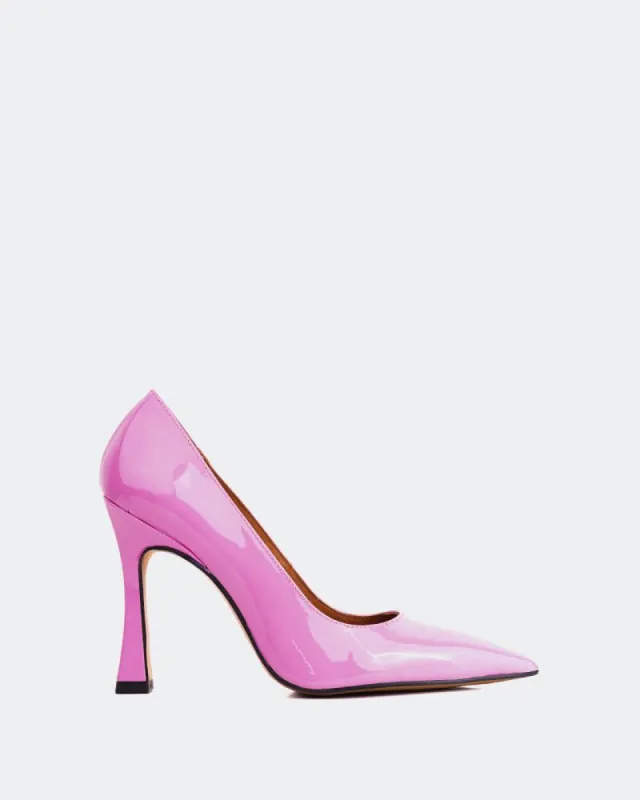 Bellisima Pink Patent sold by L'Intervalle