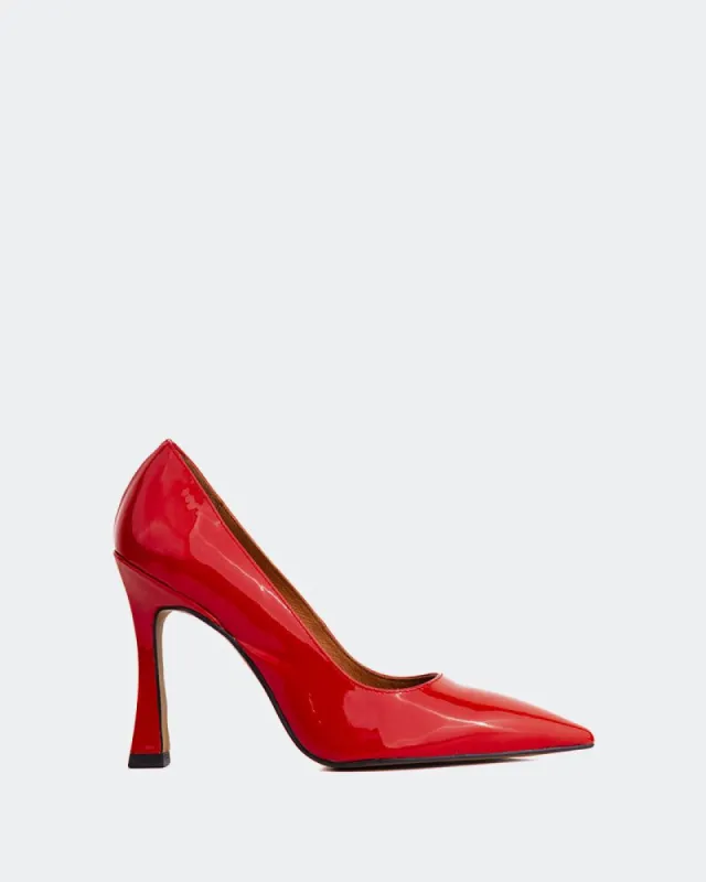 Bellisima Red Patent sold by L'Intervalle