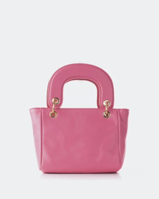 Port Pink Leather sold by L'Intervalle