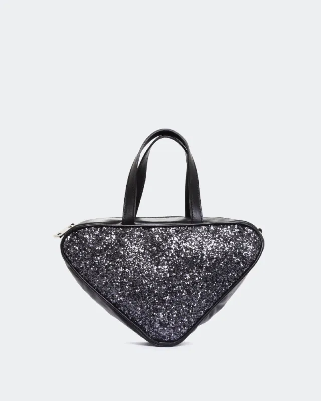 Super Black Glitter sold by L'Intervalle