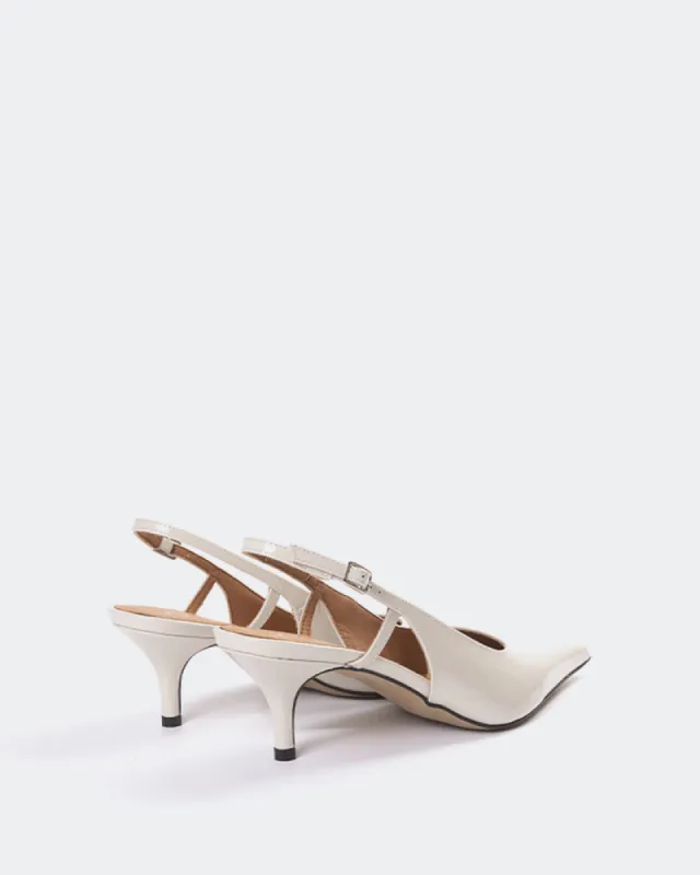 Berkely Off White Patent sold by L'Intervalle