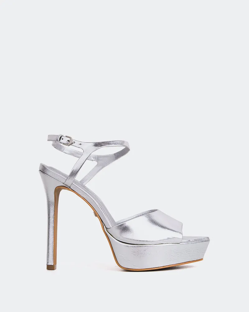 Cavo Silver Metal sold by L'Intervalle