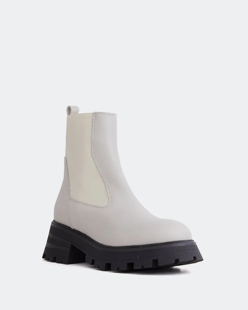 Bootle Off White Leather sold by L'Intervalle product image thumbnail 2