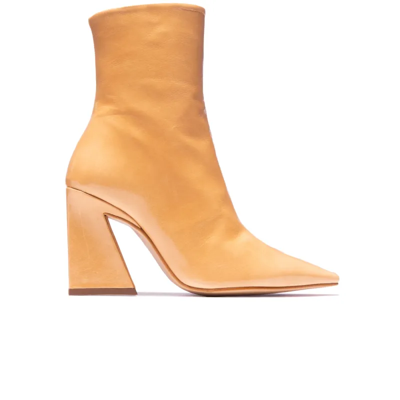 Braga Nude Leather sold by L'Intervalle