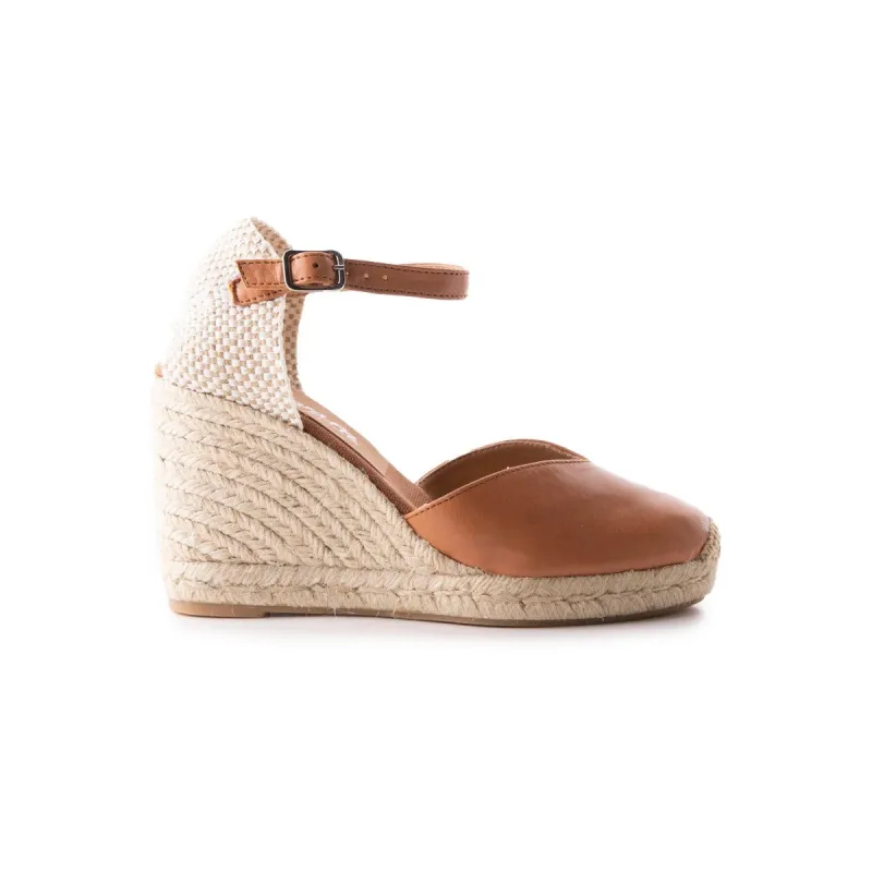 Beatrice Camel Leather sold by L'Intervalle