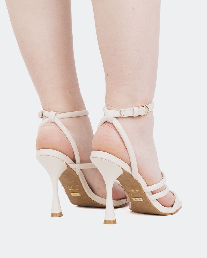 Barasti Off White Leather sold by L'Intervalle product image thumbnail 3