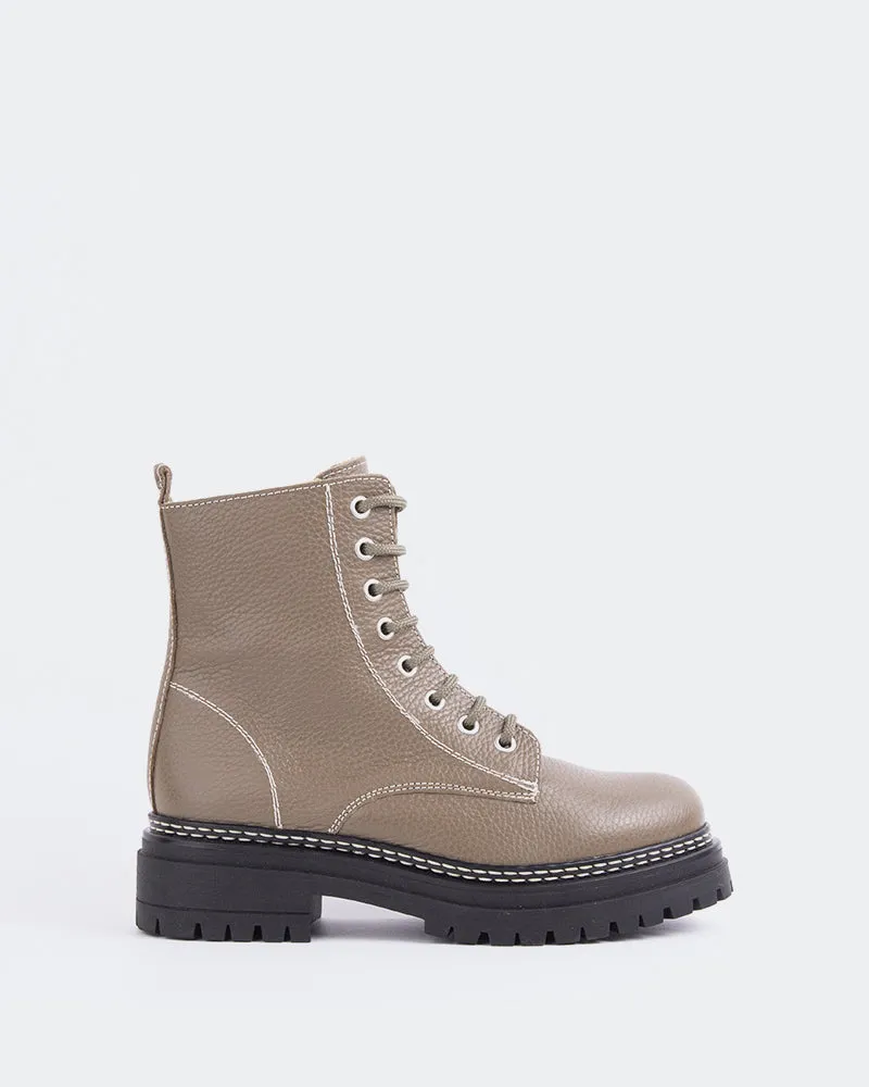 Chandler Taupe Leather sold by L'Intervalle