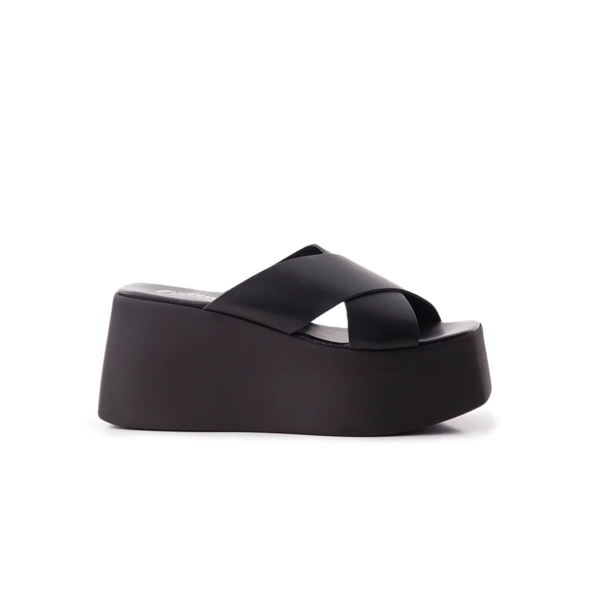 Boo Black Leather sold by L'Intervalle