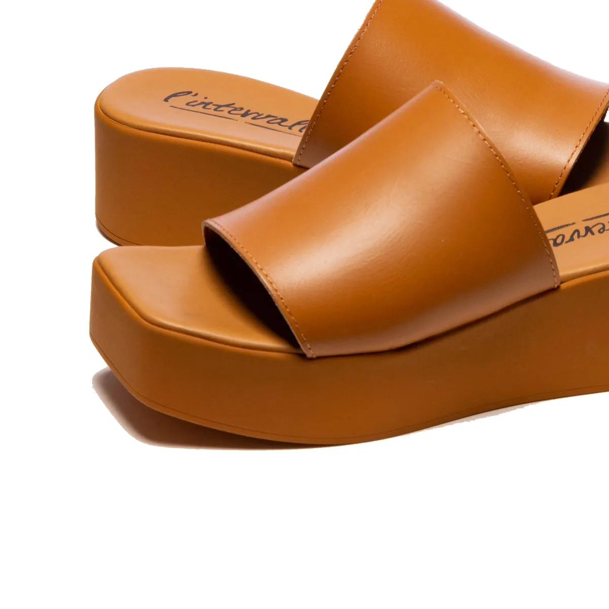 Fox Tan Leather sold by L'Intervalle product image thumbnail 4