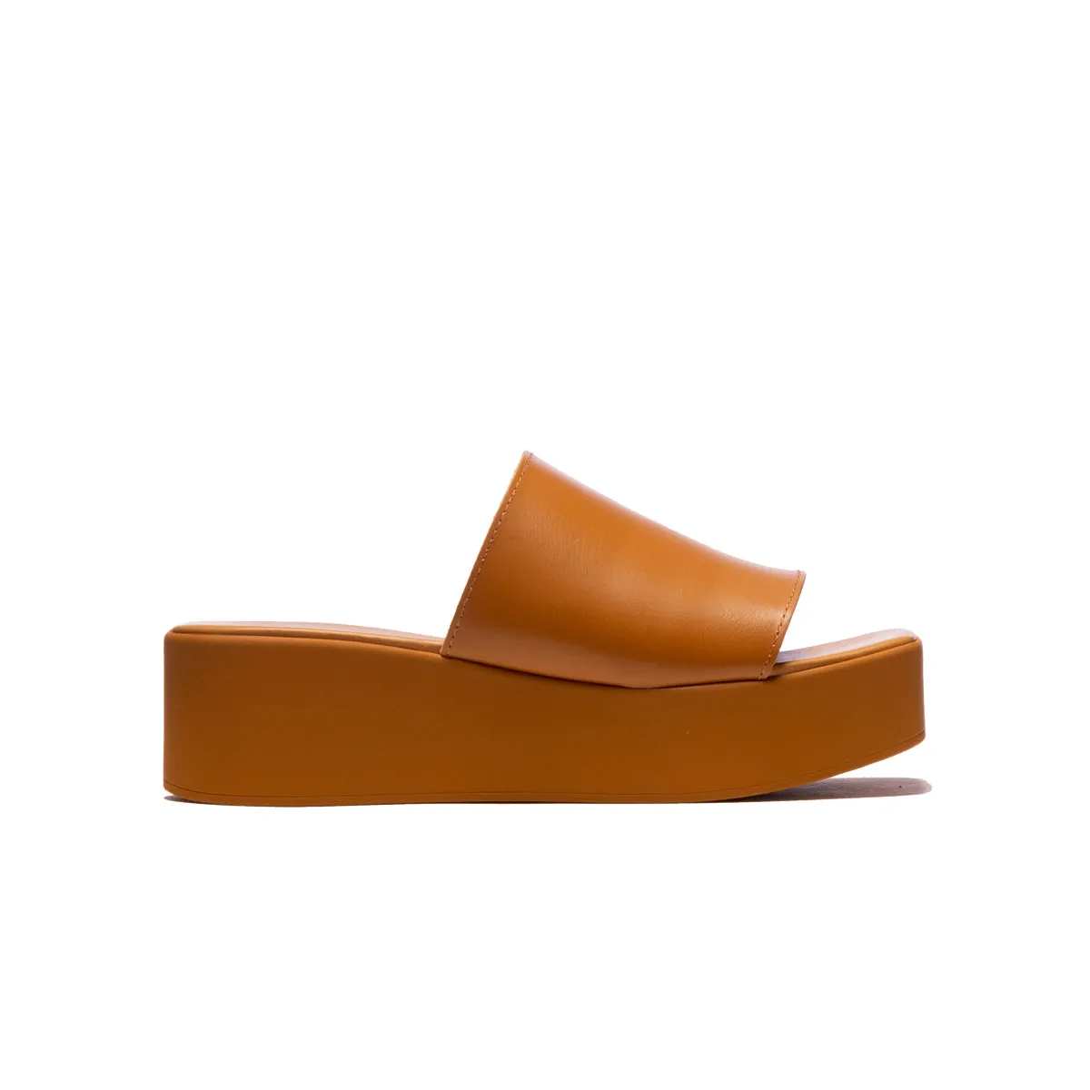 Fox Tan Leather sold by L'Intervalle