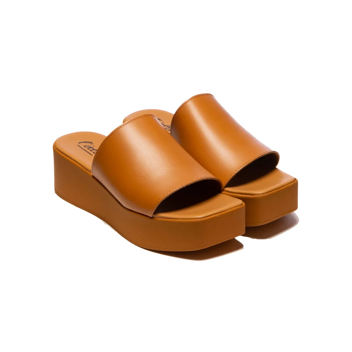 Fox Tan Leather sold by L'Intervalle product image thumbnail 2
