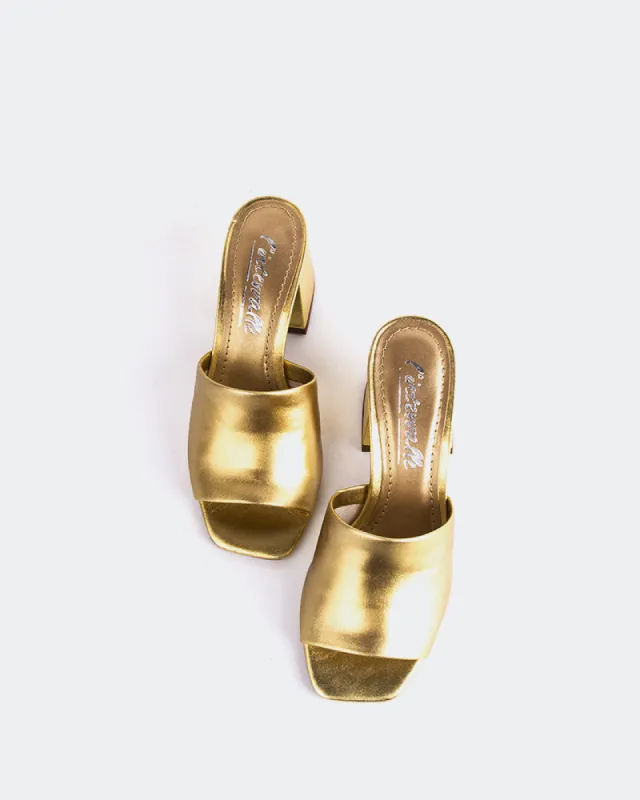 Clarabelle Gold Metal sold by L'Intervalle