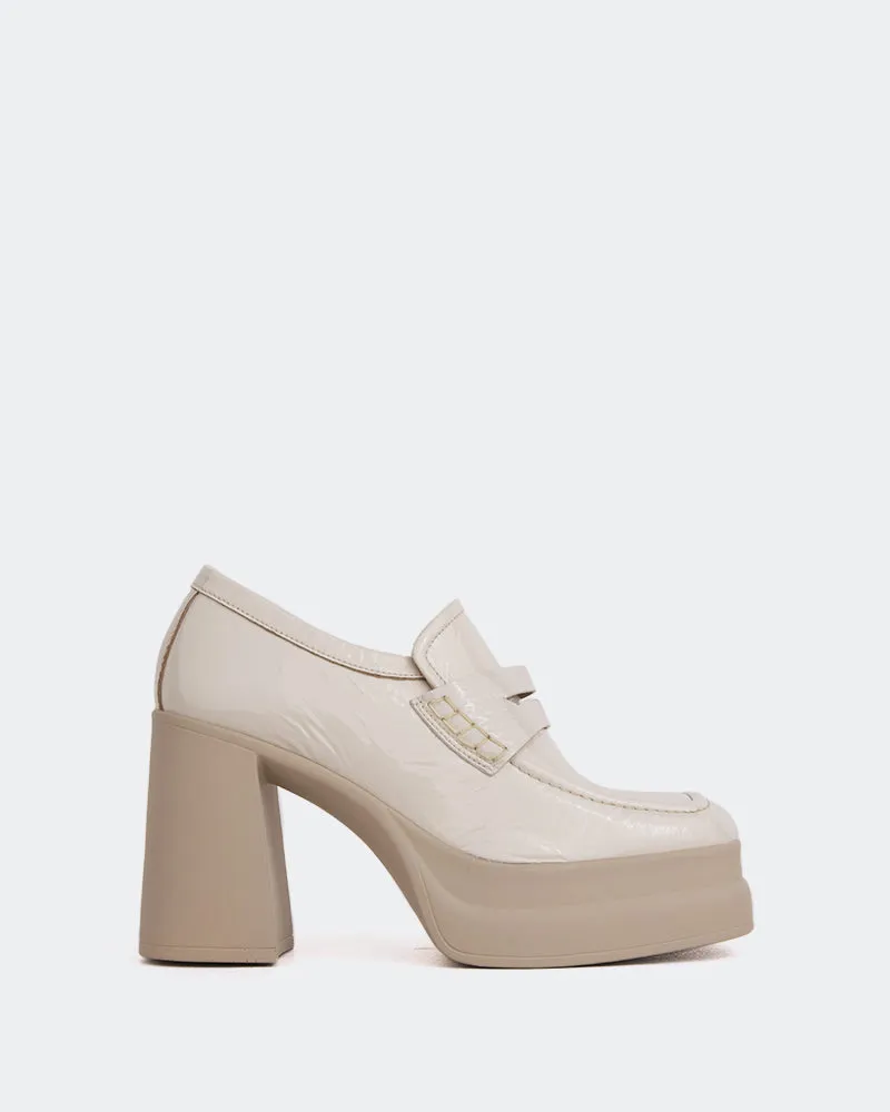 Lungara Off White Naplack sold by L'Intervalle