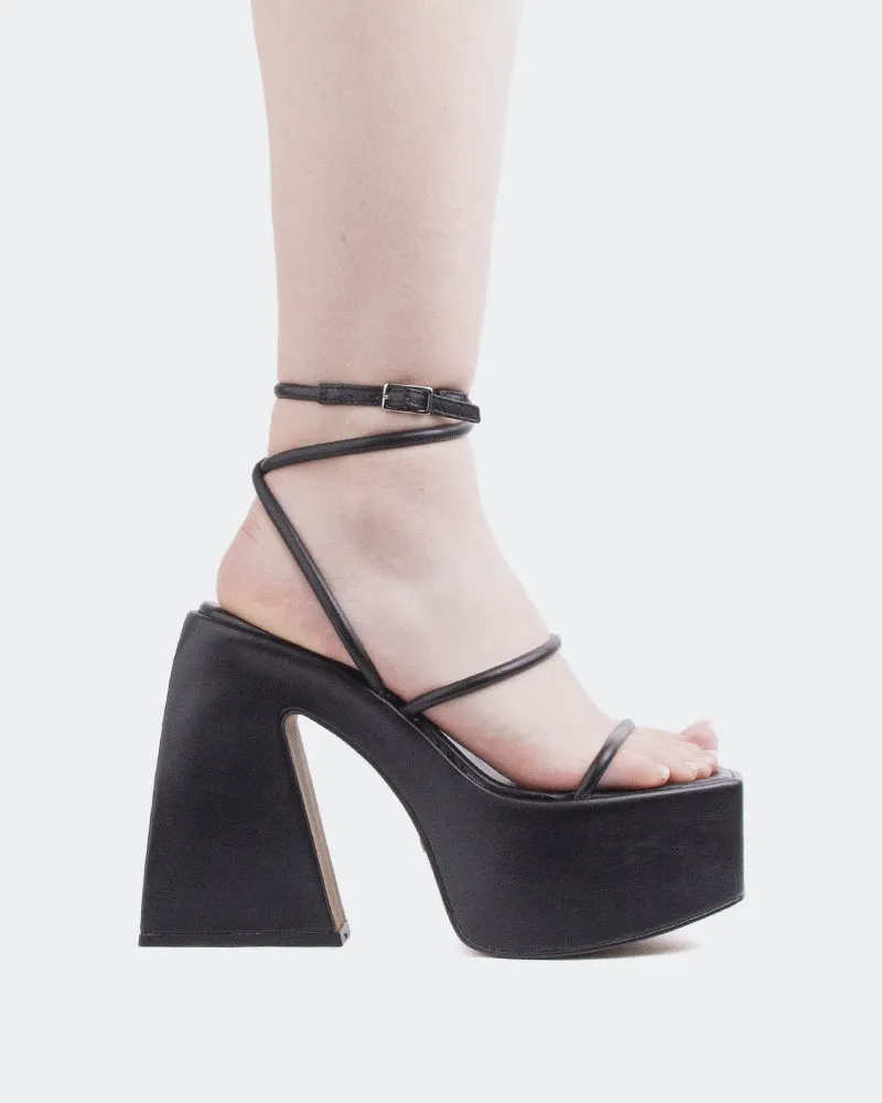 Pasaji Black Leather sold by L'Intervalle