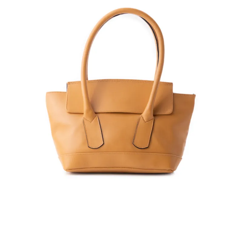 Kera Sand Leather sold by L'Intervalle