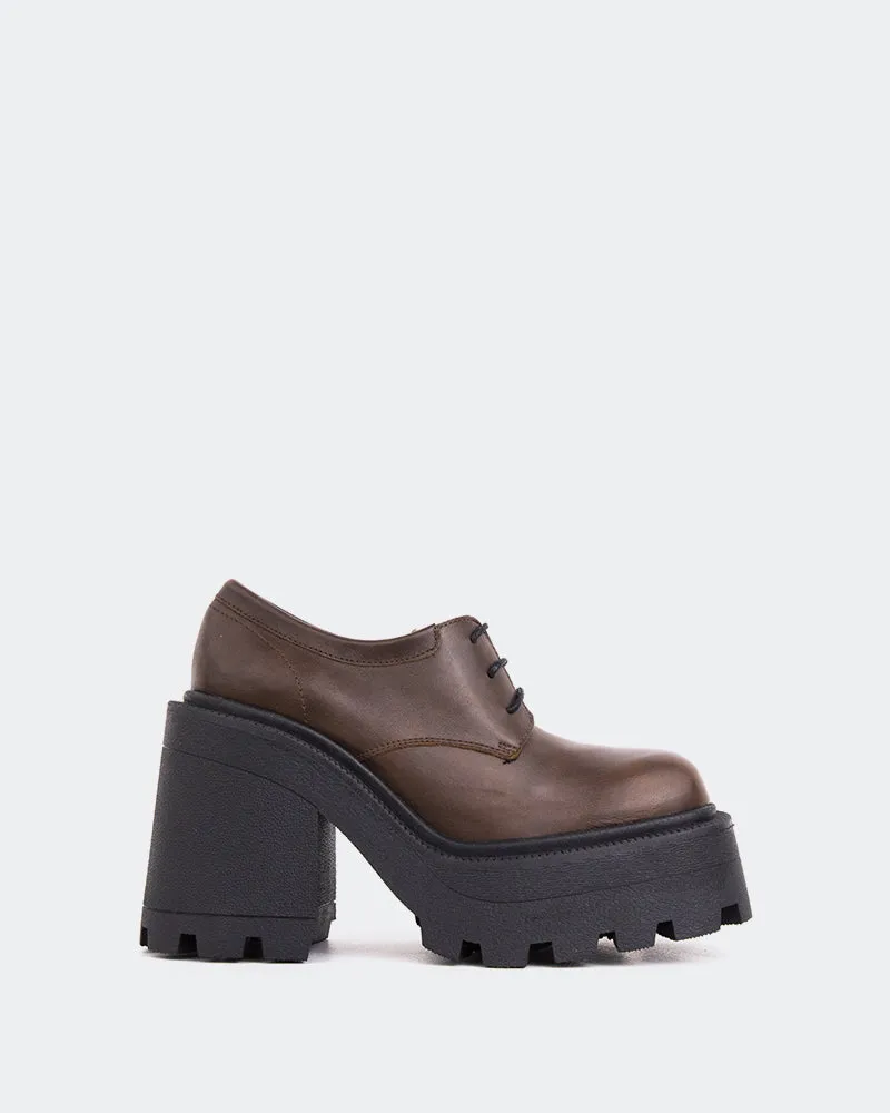 Tandi Brown Leather sold by L'Intervalle