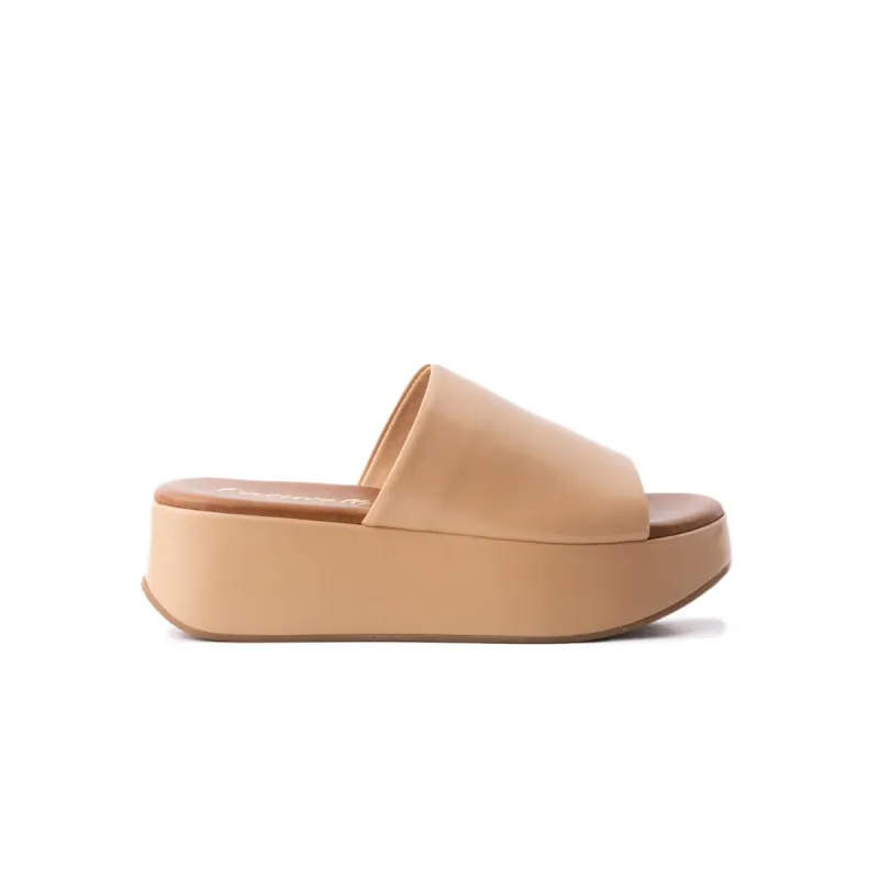 Cayman Camel Leather sold by L'Intervalle