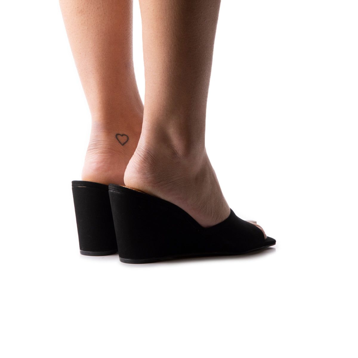 Toscana Black Nubuck sold by L'Intervalle product image thumbnail 3